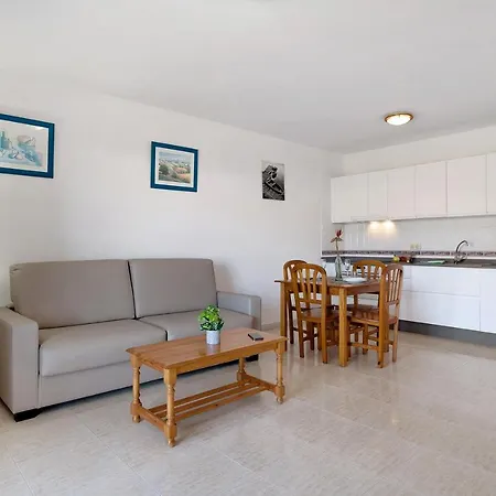 Callao 10 Apartment *