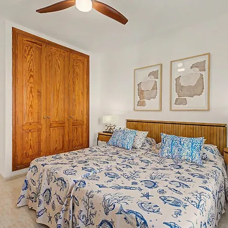 Callao 10 Apartment *